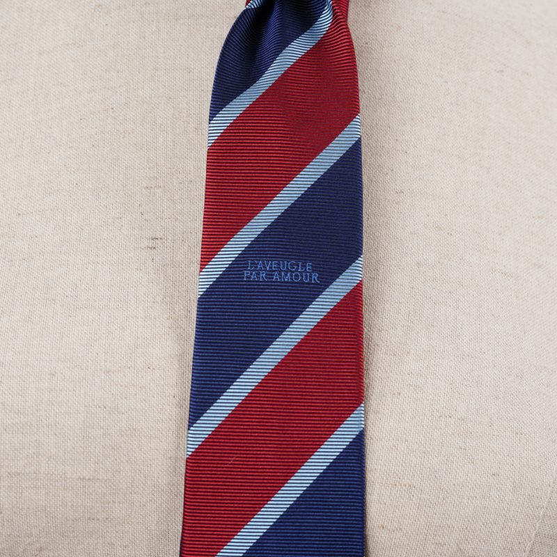 Gucci Tie L'aveugle Par Amour 100% Silk Red & Blue